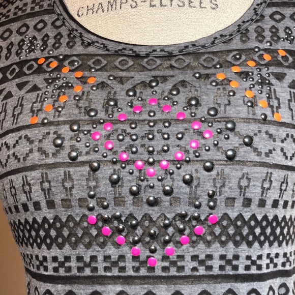 Bongo Sheer Tshirt - Picture 4 of 9